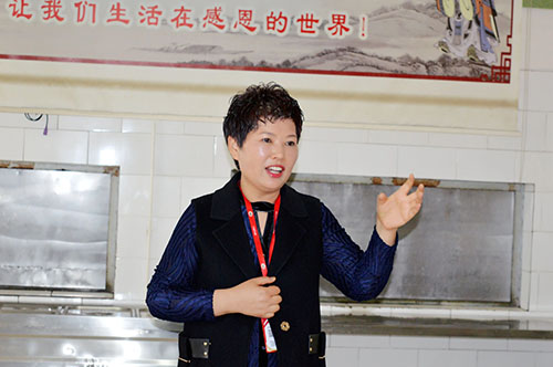 閱讀國學(xué)經(jīng)典，感悟經(jīng)典智慧
