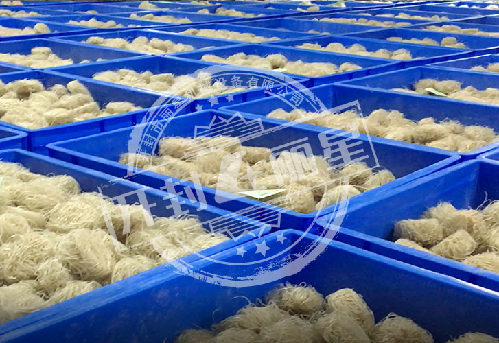 速食粉絲生產(chǎn)線(xiàn)加工工藝：成型、干燥、包裝一體化技術(shù)
